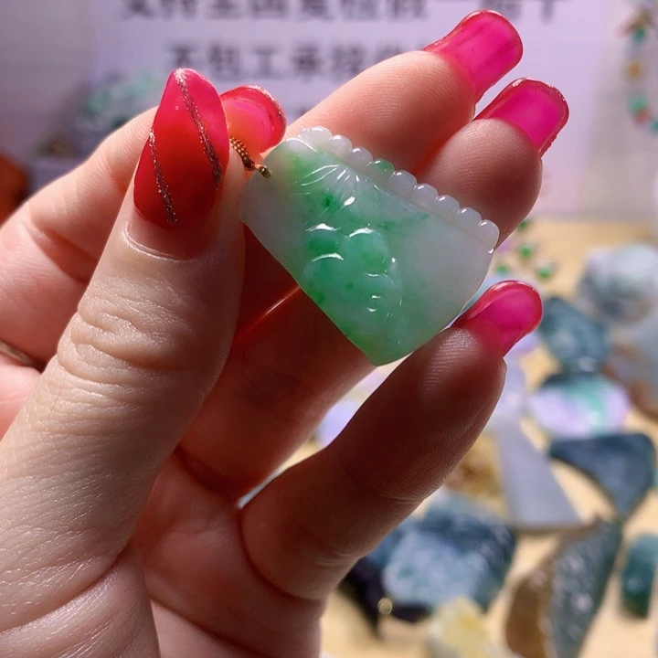 未镶嵌戒指翡翠纯天然
