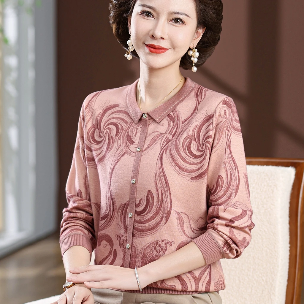 妈妈秋装薄上衣2025新款翻领长袖T恤中老年人女大码印花时尚小衫