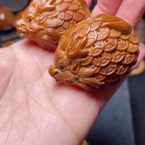 【闪购商品】手串/手链橄榄核35左右金币龙龟手球