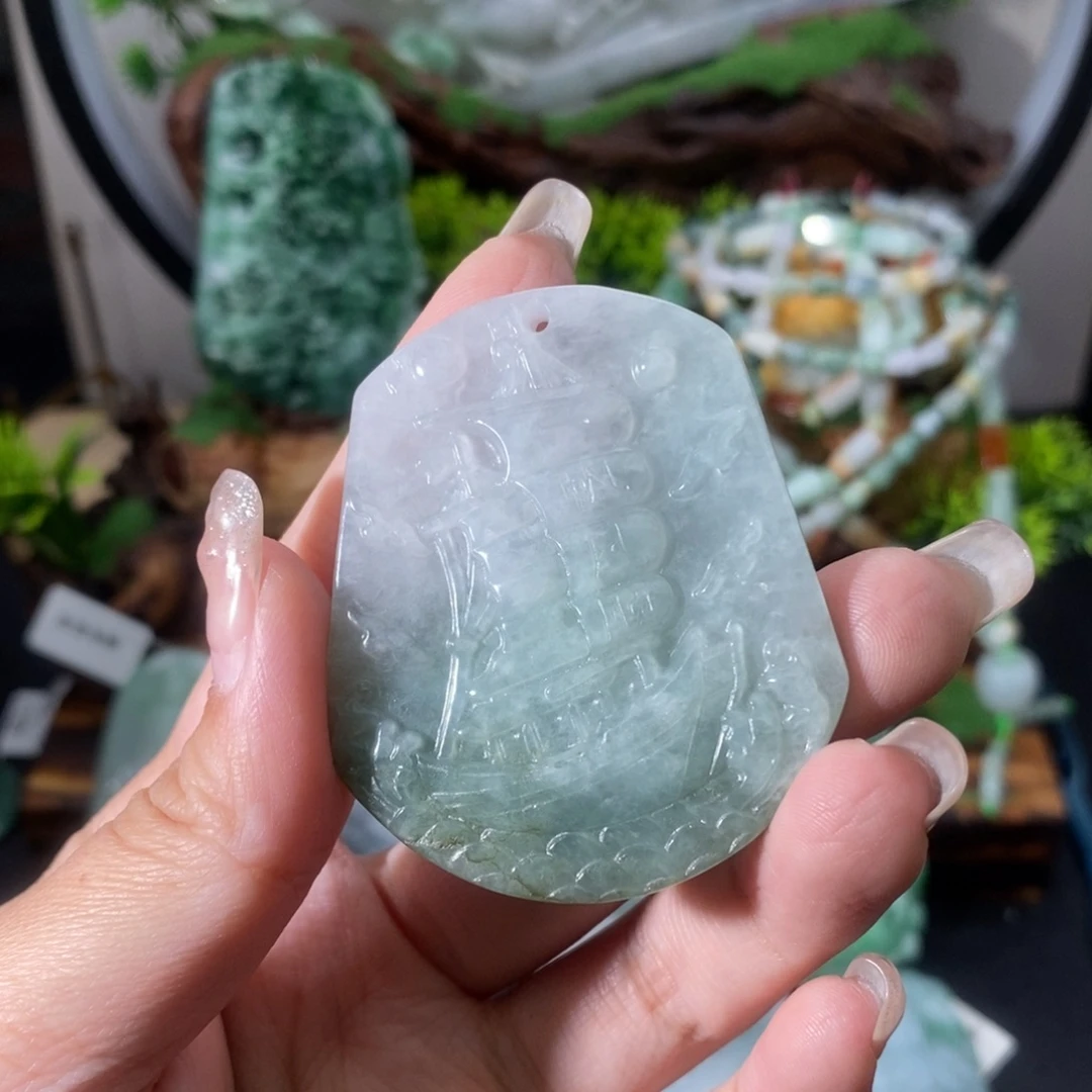 翡翠未镶嵌颈饰船7