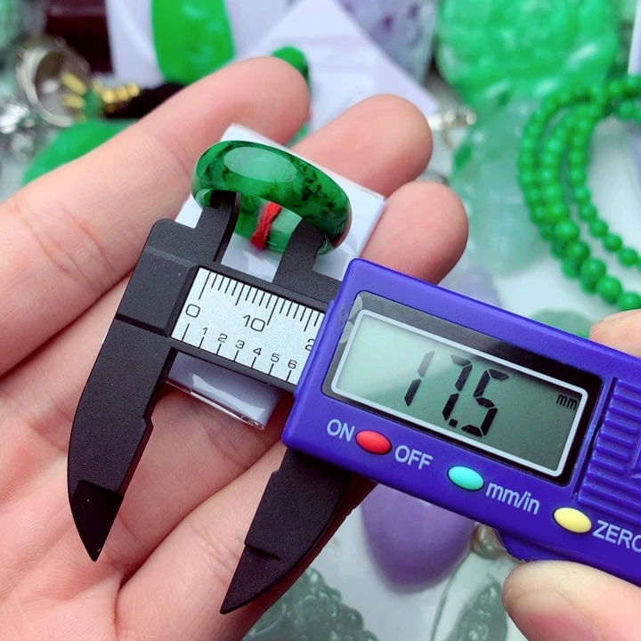 翡翠戒指未镶嵌a货