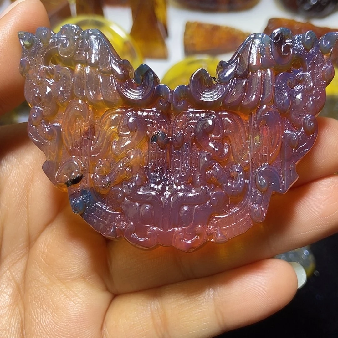 琥珀未镶嵌颈饰缅甸天然琥珀吊坠