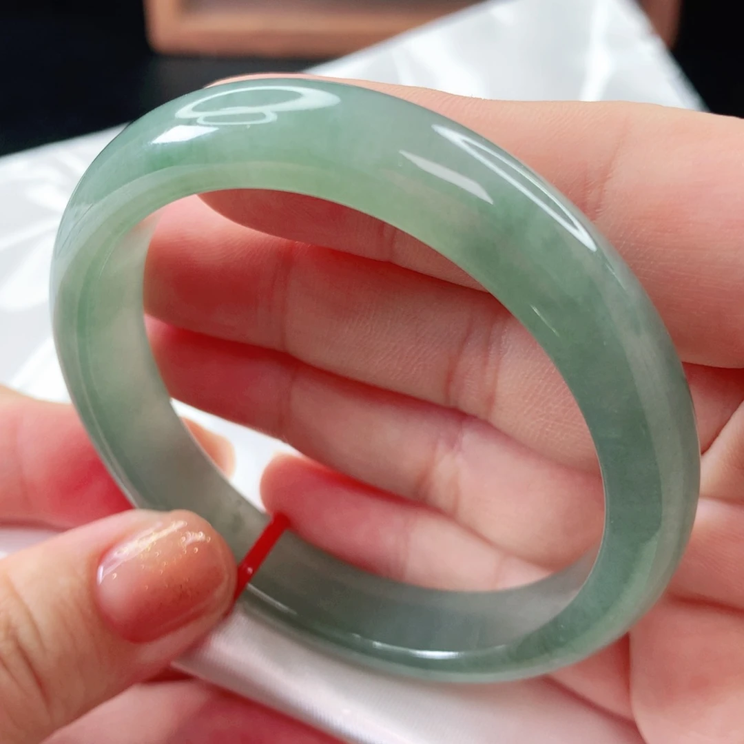 翡翠手镯未镶嵌-正圈53.3