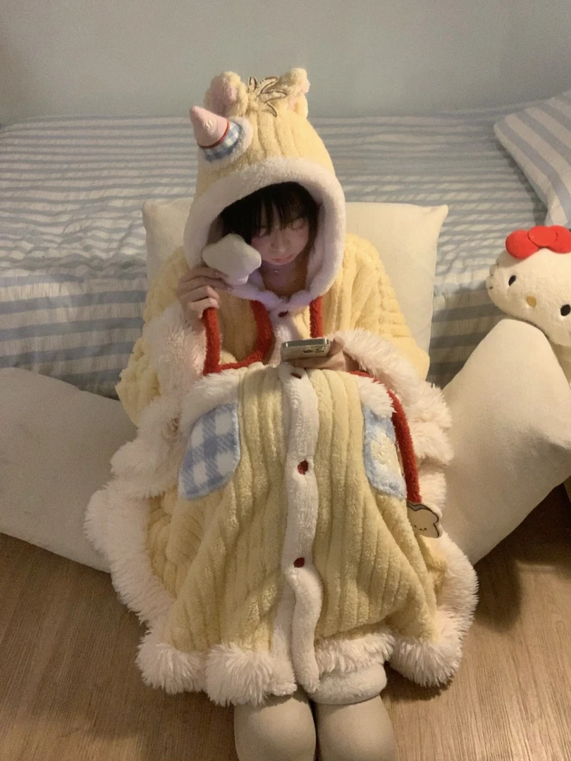 软糯可爱卡通奶黄珊瑚绒睡袍女秋冬新款加厚保暖家居服套装可外穿