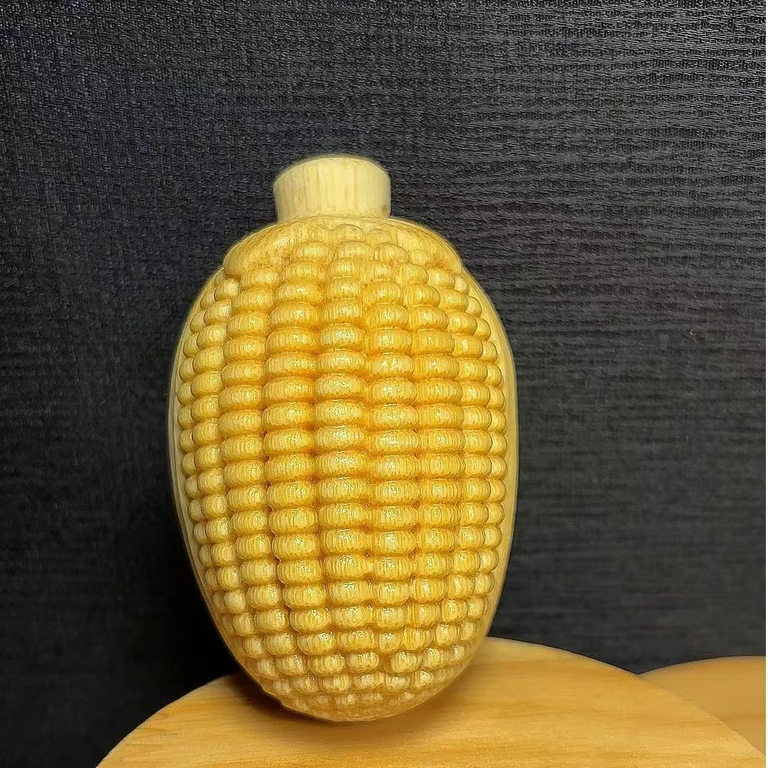 龙血金丝竹雕刻文玩手把件7.5公分+玉米大苞米