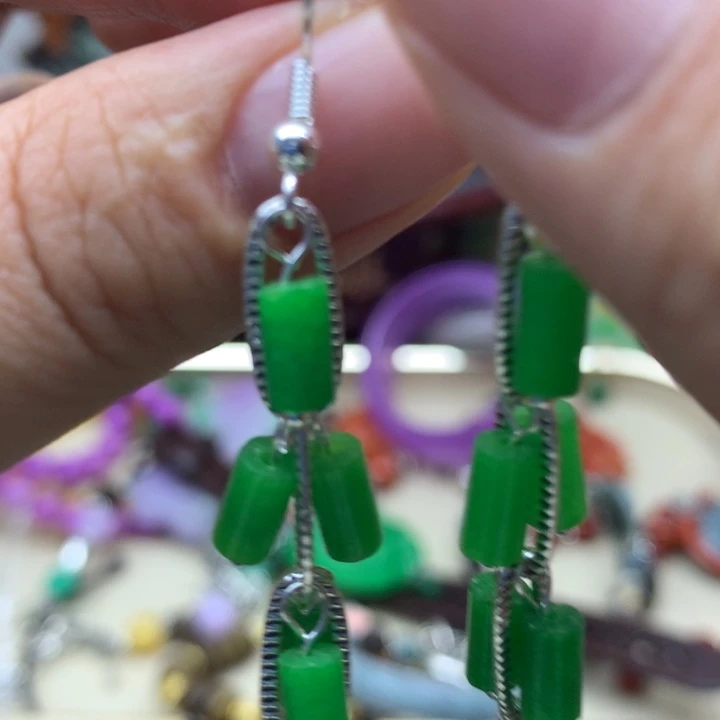 翡翠未镶嵌颈饰吊坠