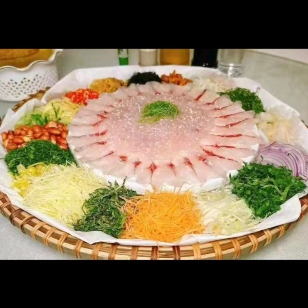 《草鱼》(3-4人)横县鱼生活鱼约3斤(含配料+酱料)