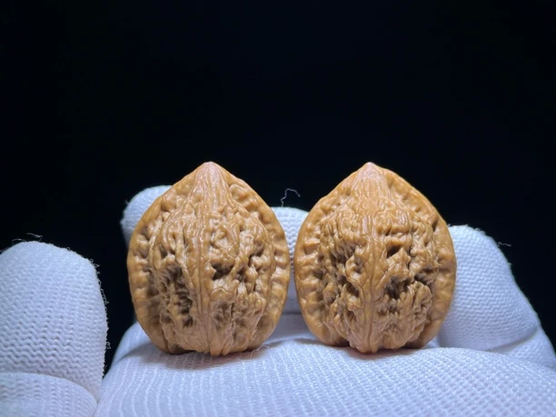 250009-31mm全品手捻野果文玩核桃