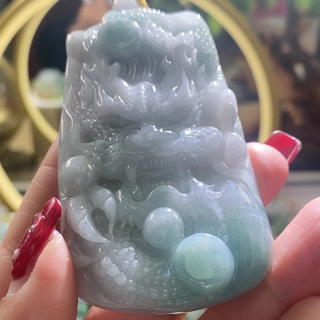 【闪购商品】翡翠颈饰未镶嵌龙牌