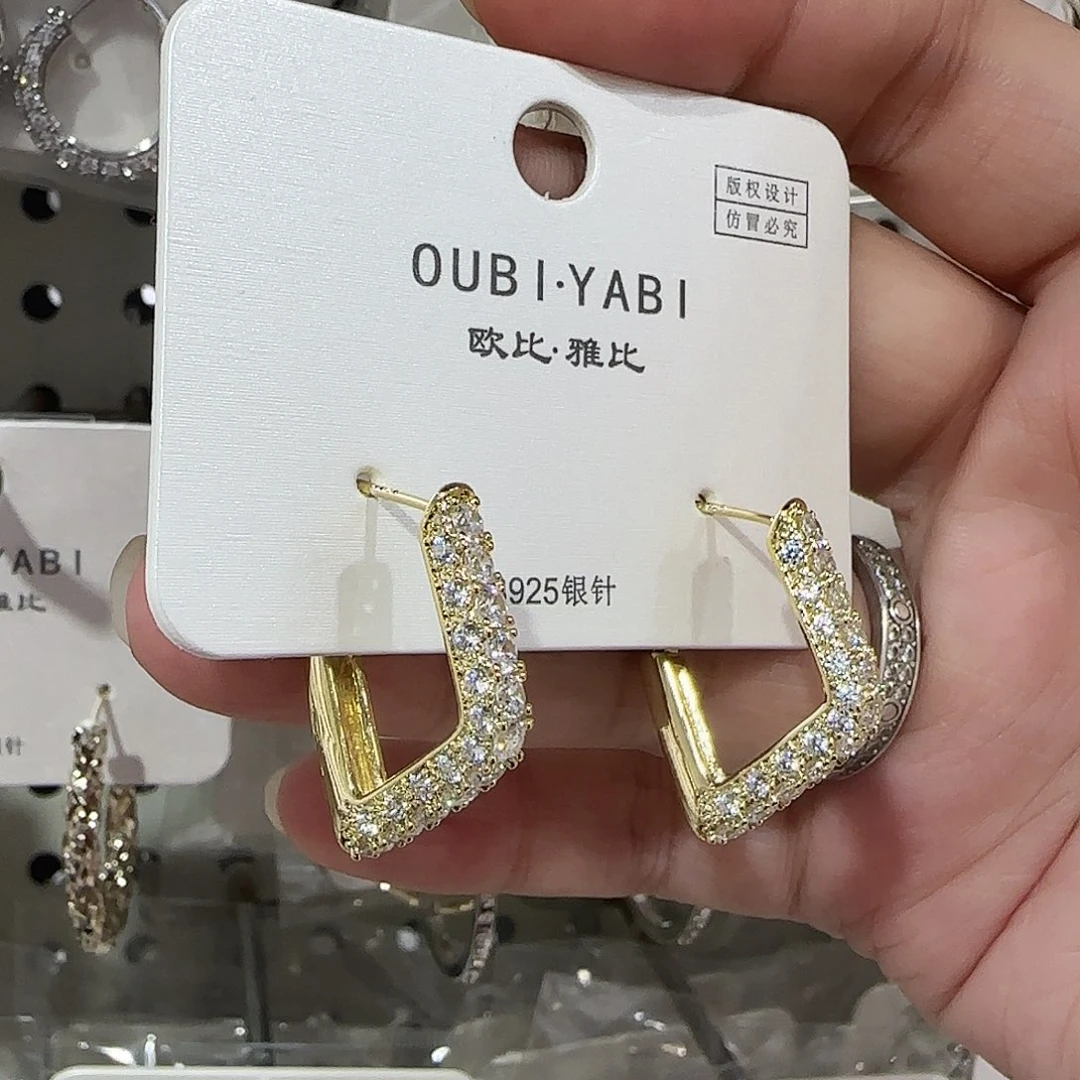 锆石纯铜合金金色