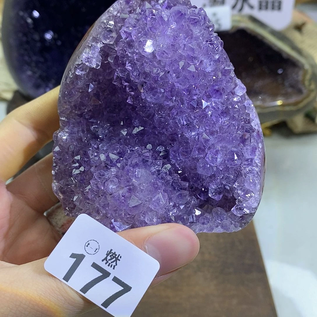 未镶嵌大型摆件（非配饰）紫晶