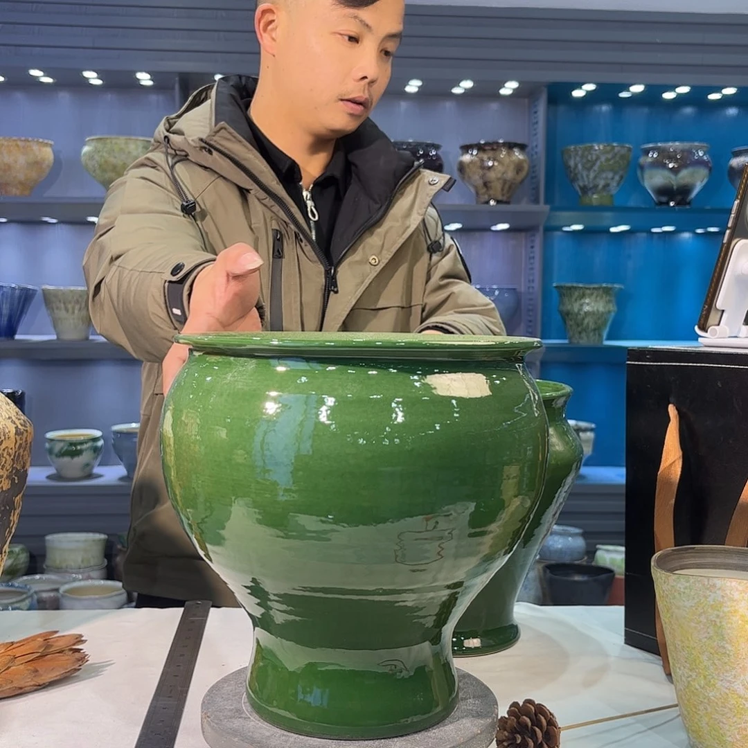 陶摆件高26口径21