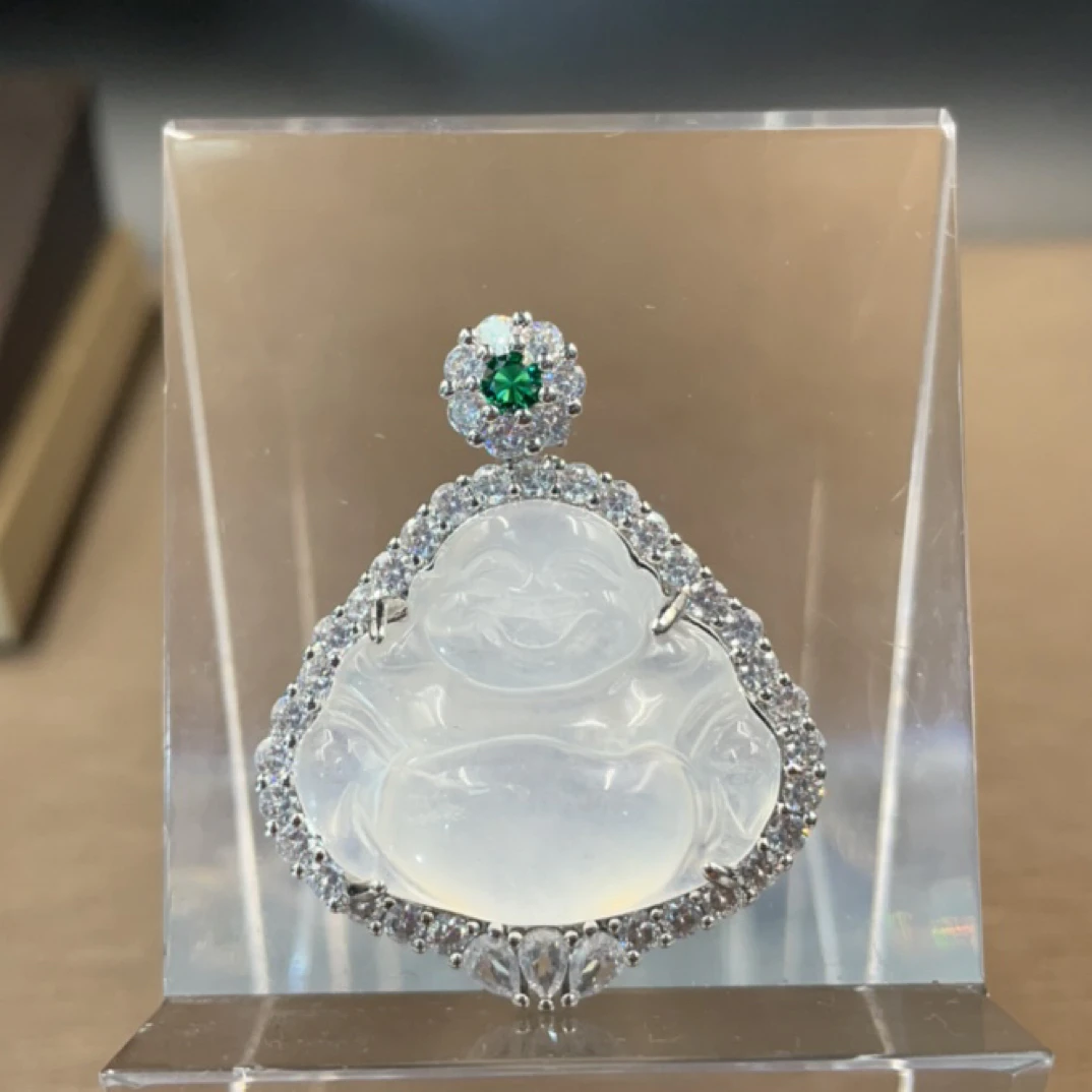 614  镶嵌满天星白冰佛公吊坠