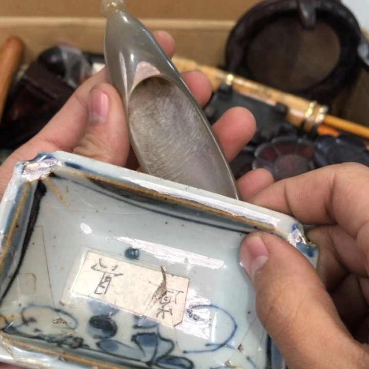 陶瓷孤品单件车里拍