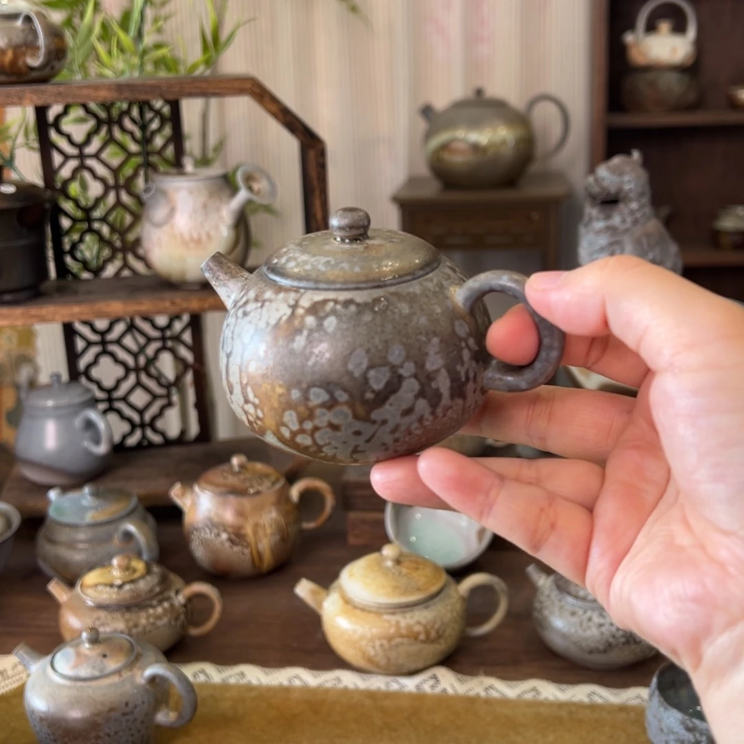 11中白重落灰精品壶