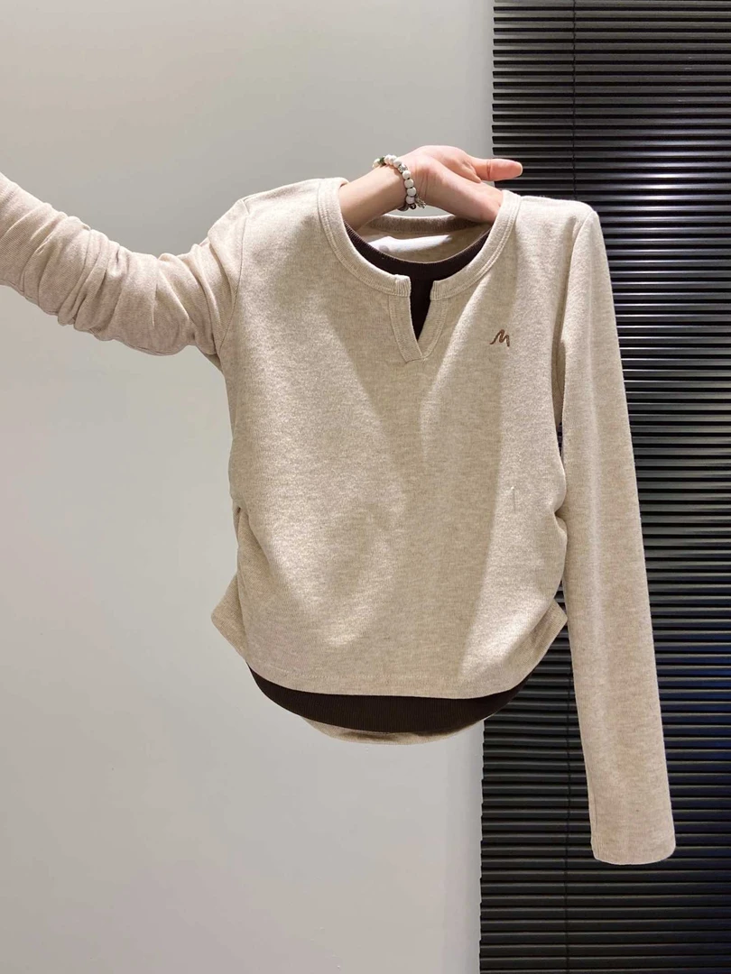 奥特莱斯~外贸清仓长袖t恤女秋季拼接刺绣假两件百搭修身短款上衣