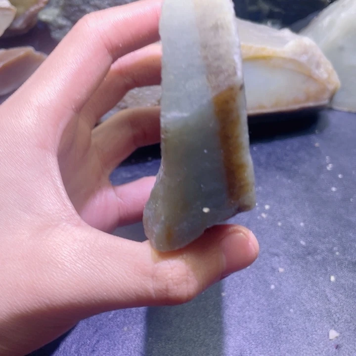 和田玉（糖玉）未镶嵌珠宝半成品