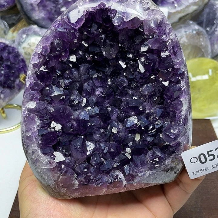 未镶嵌大型摆件（非配饰）水晶