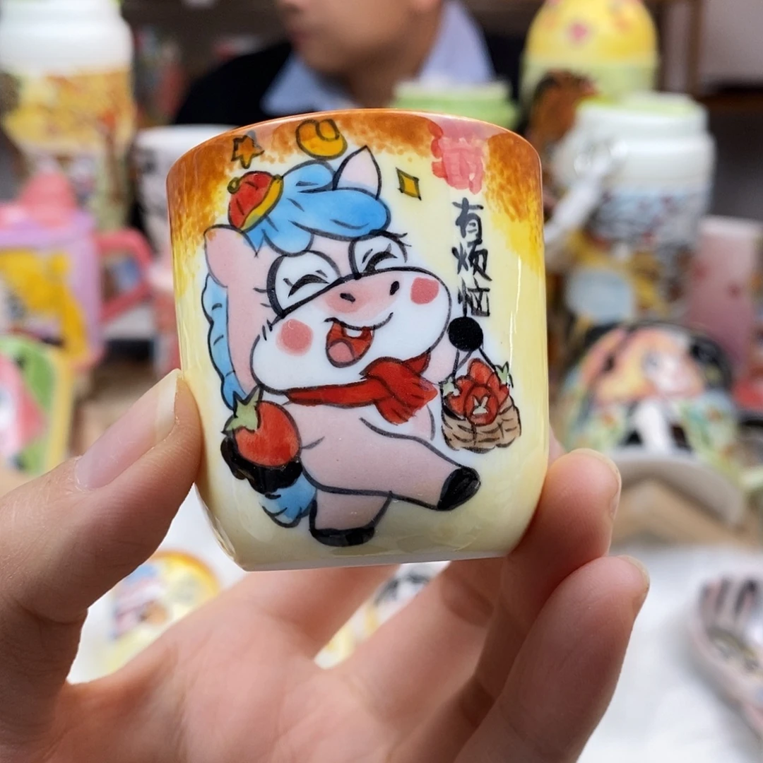 瓷片董董文创手绘陶瓷