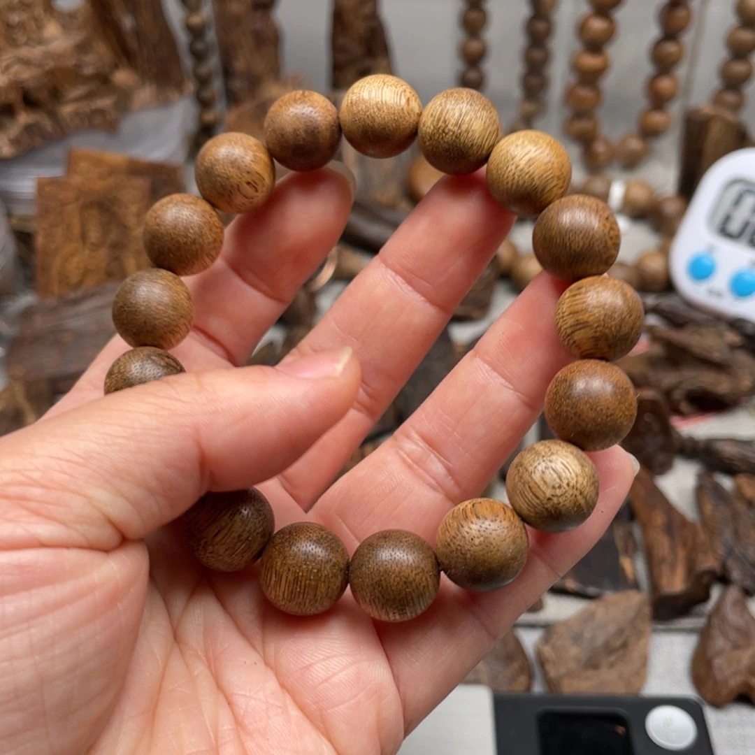 【闪购商品】沉香碎屑沉香雾****物柬埔寨菩萨2