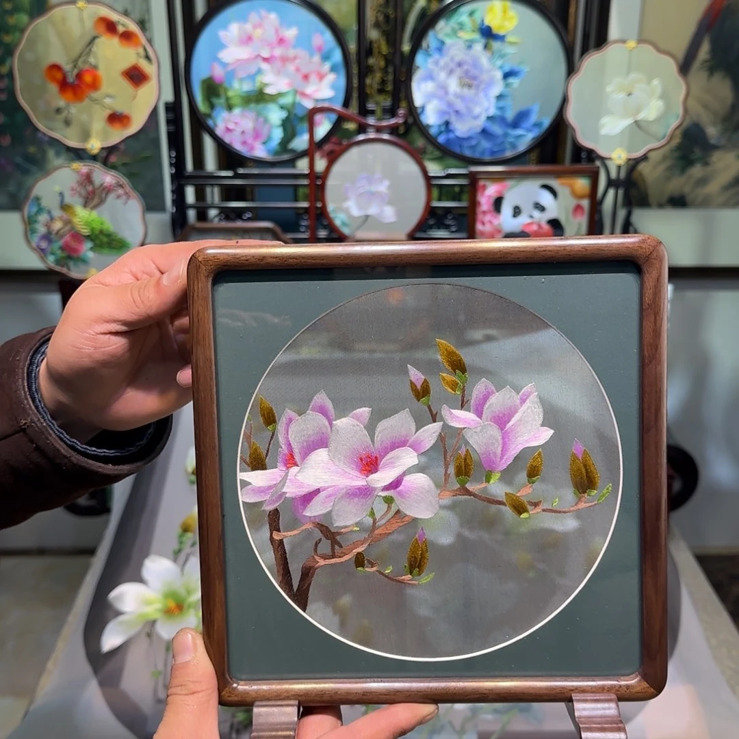 刺绣刺绣工艺精湛