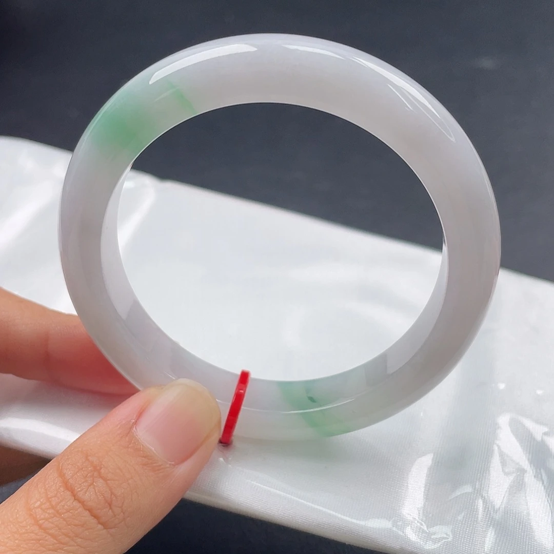 翡翠未镶嵌手镯55圈