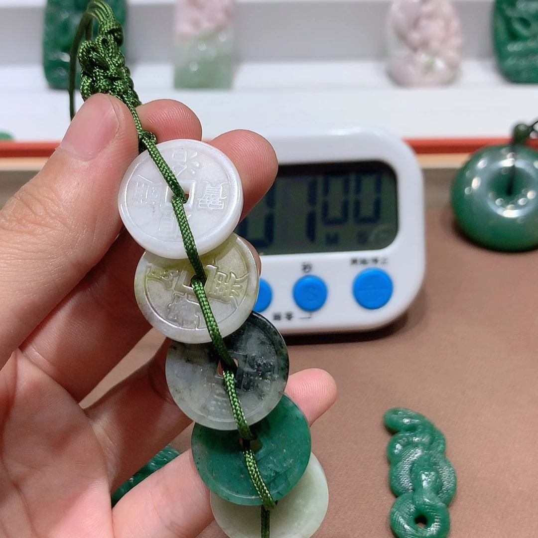 独山玉挂件未镶嵌