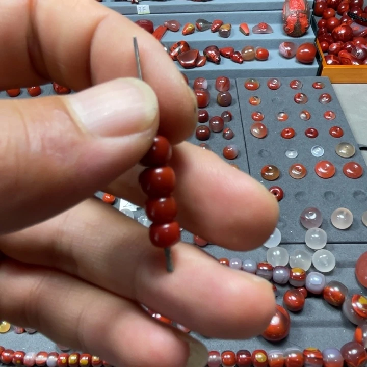 李***Y南红玛瑙老型未镶嵌