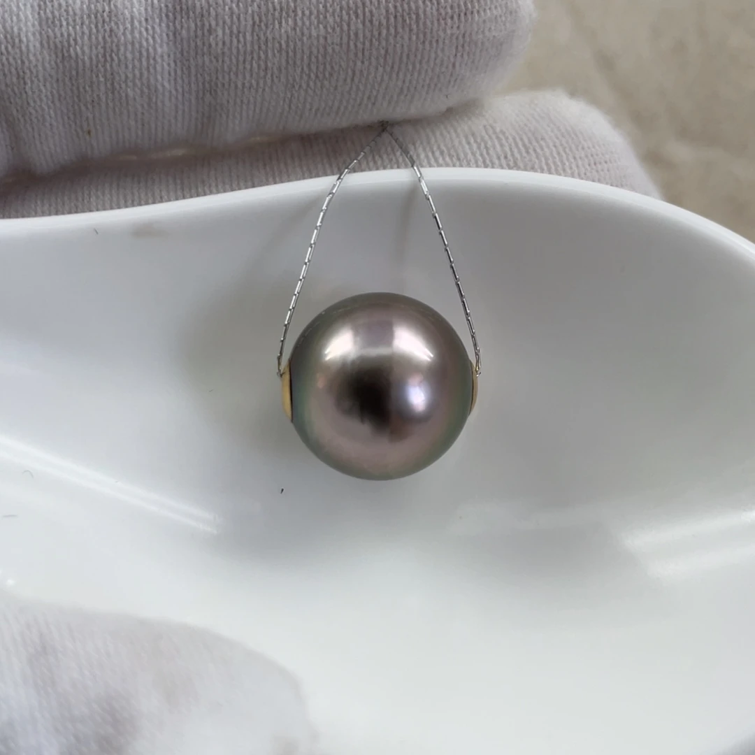 18K金镶嵌颈饰海水珍珠13.5mm