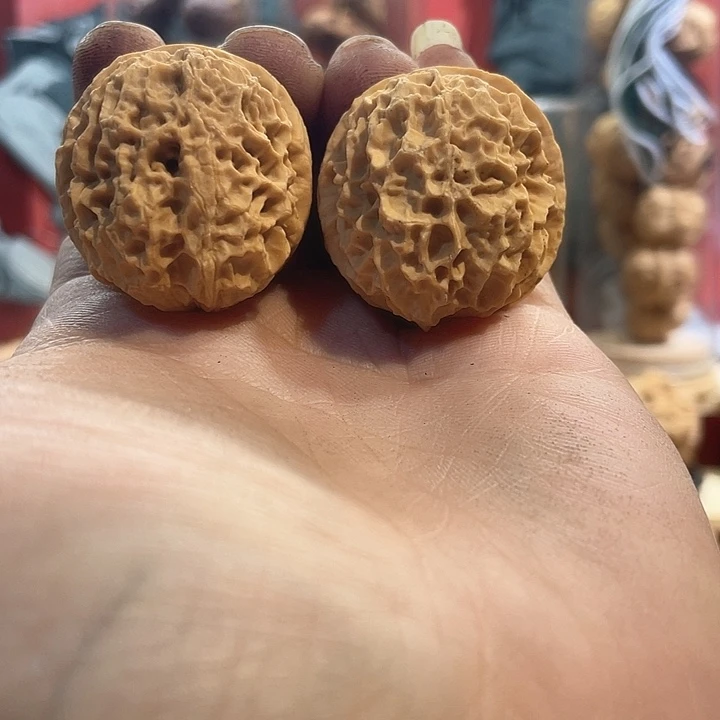 文玩核桃把件李*白云铁24