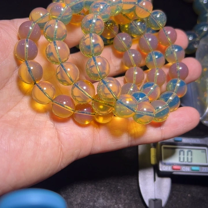 福***娃琥珀未镶嵌颈饰琥珀手串