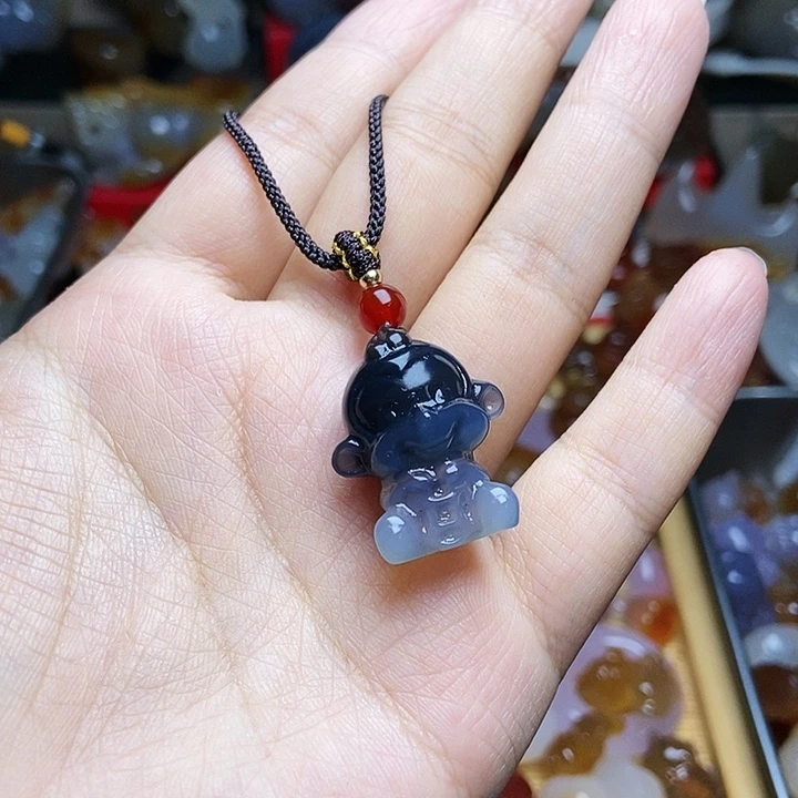 未镶嵌颈饰玛瑙/玉髓