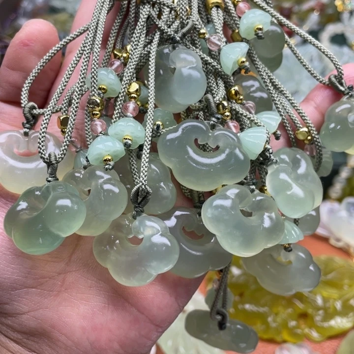 未镶嵌岫玉吊坠毛衣链锁骨链