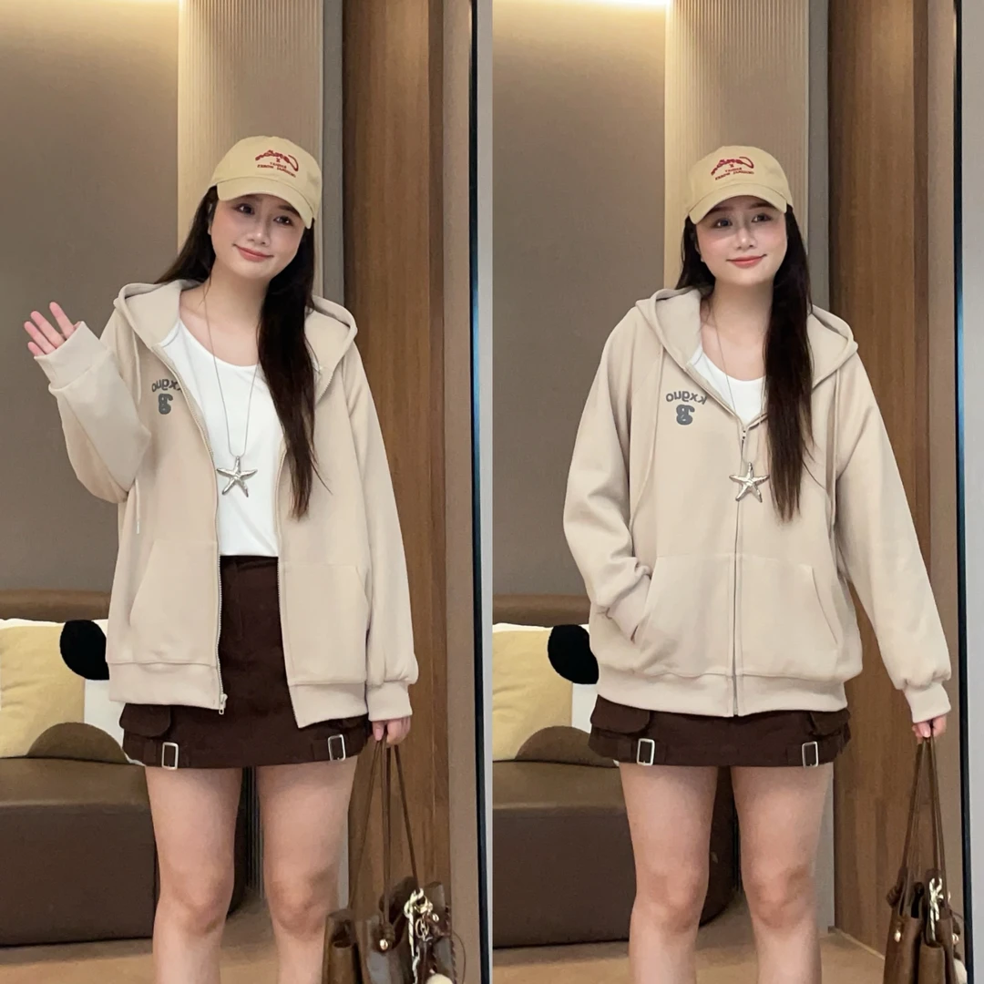 大萌萌秋冬时尚厚款宽松连帽卫衣外套微胖遮肉显瘦通勤P225X17103