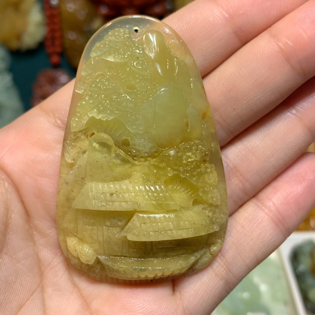 蛇纹石玉未镶嵌颈饰