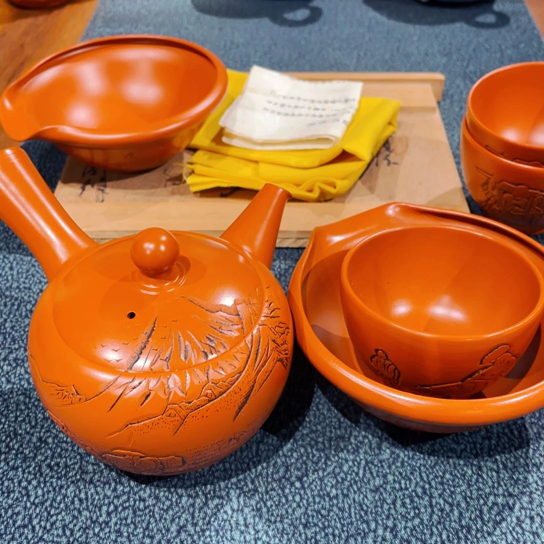 壶俊*1111111111111111