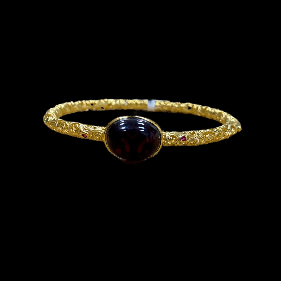 V7526血珀手镯孤品