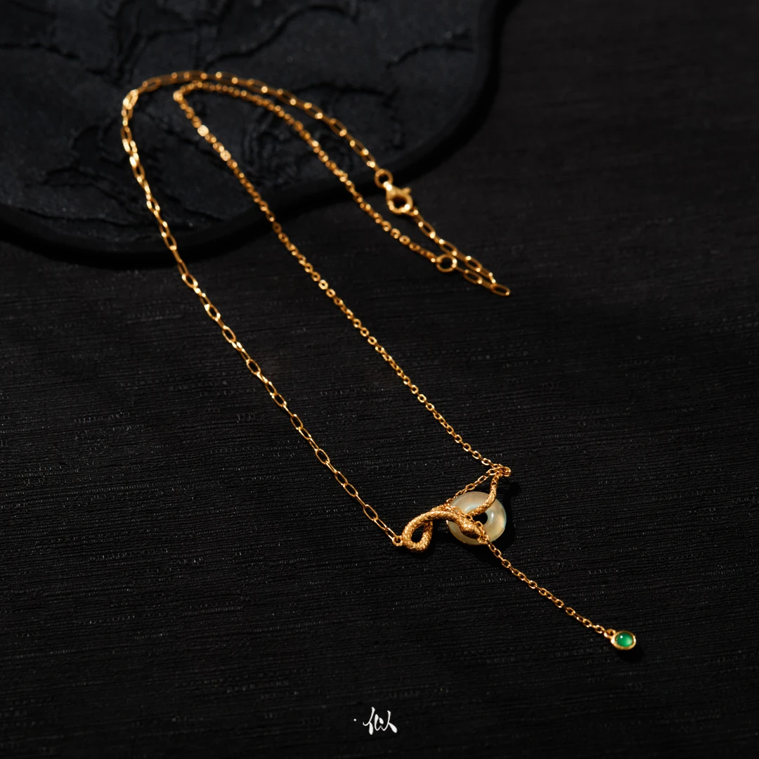 【光影】·似梓珠宝· 翡翠灵蛇项链 SZCC1310066