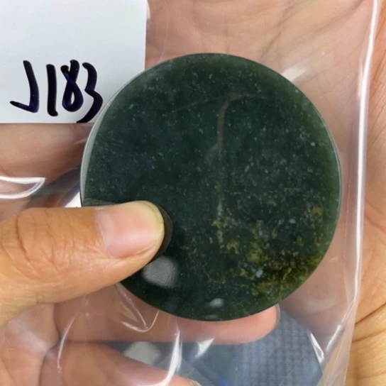 和田玉未镶嵌珠宝半成品