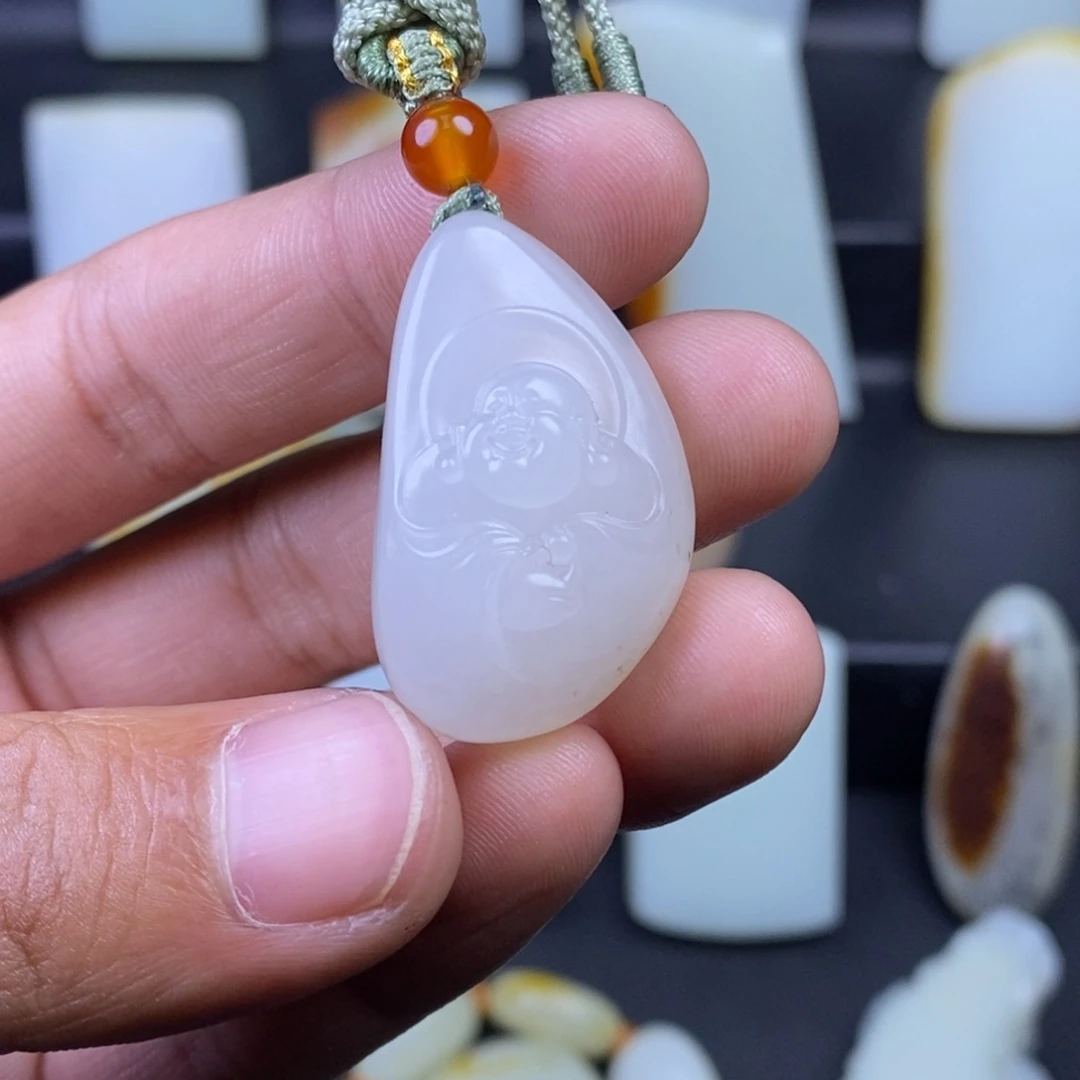 未镶嵌吊坠定制和田玉4****7