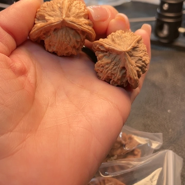 文玩核桃把件三棱4 0