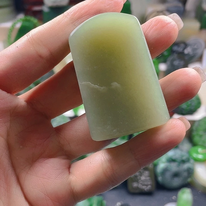 未镶嵌和田玉珠宝半成品