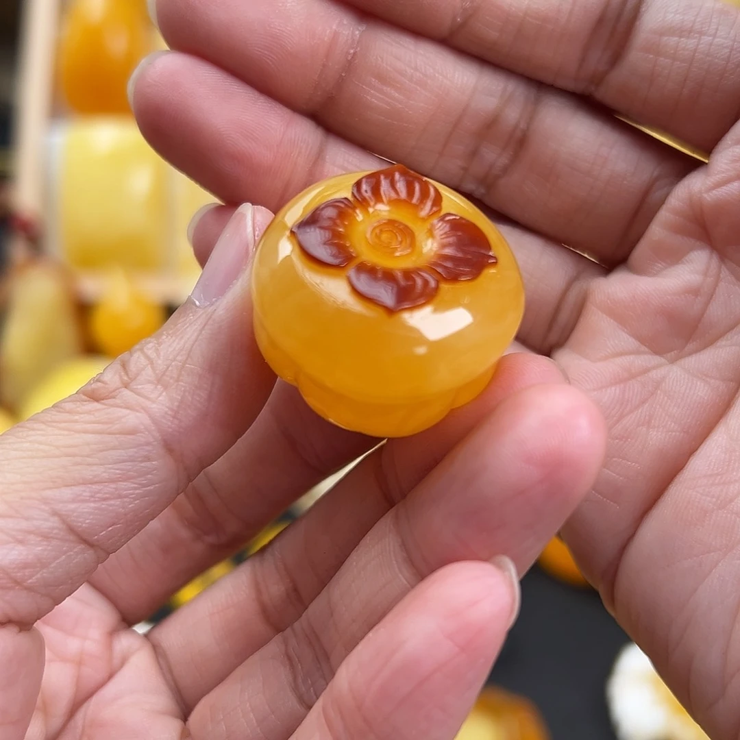 蜜蜡颈饰未镶嵌思*蜜蜡