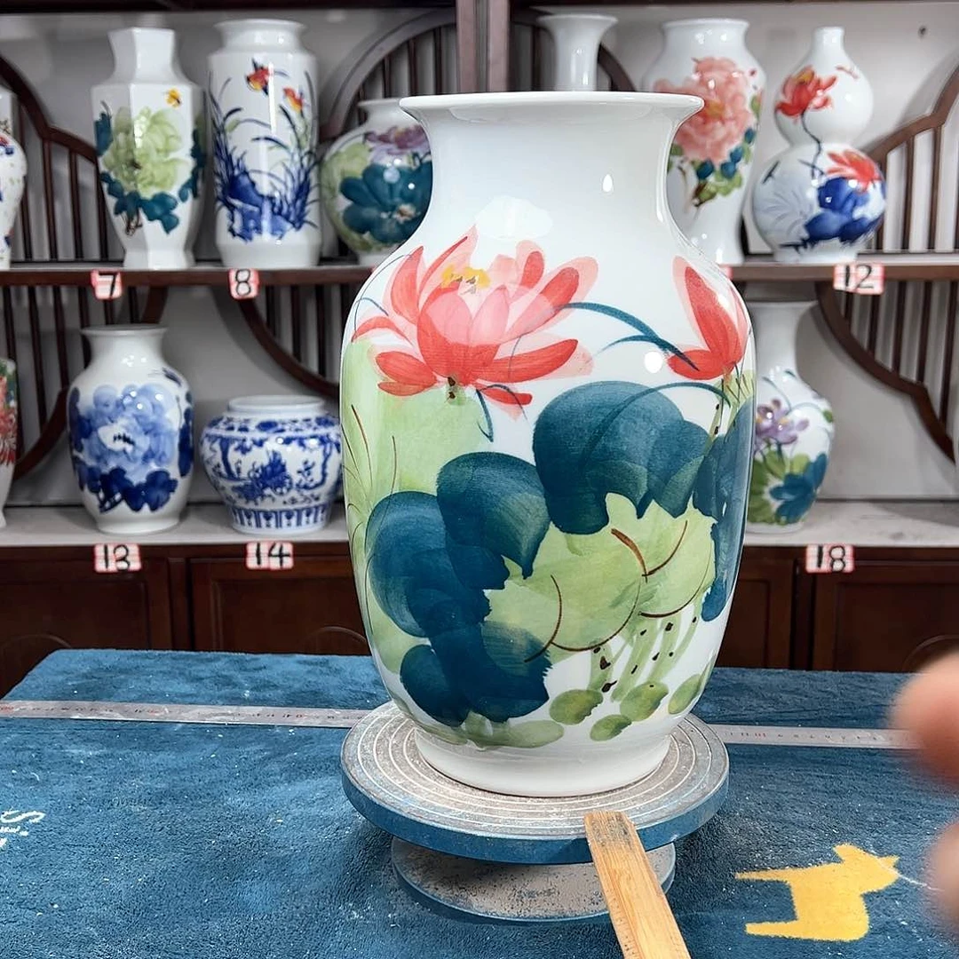 摆件景德镇陶瓷大冬红花