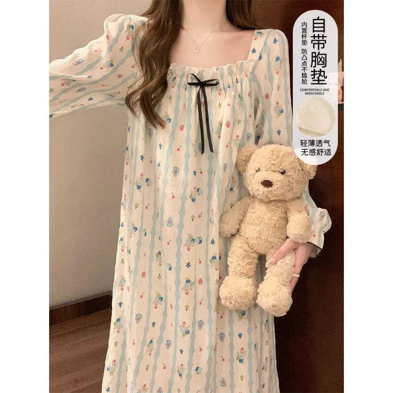 春秋季带胸垫长袖睡裙女款新款甜美可爱卡通睡衣秋冬天外穿家居服