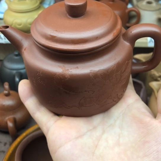 茶壶紫砂小红泥得中230豪升左右有瑕疵