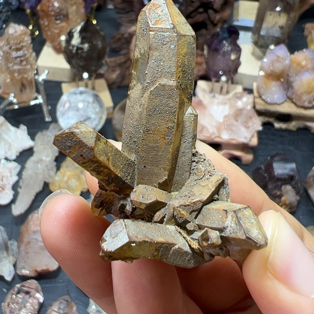 石材西藏黄晶喜马簇