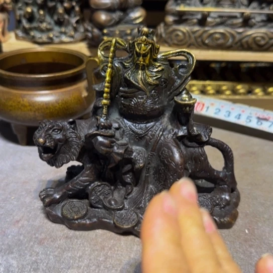 黄铜家居了，小摆件的