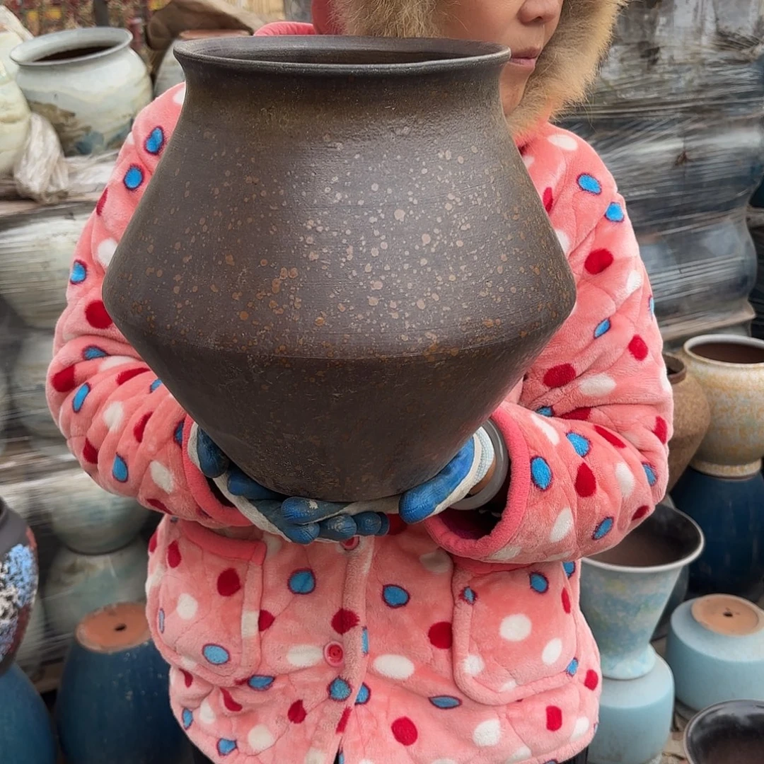 高度28厘米口径18厘米