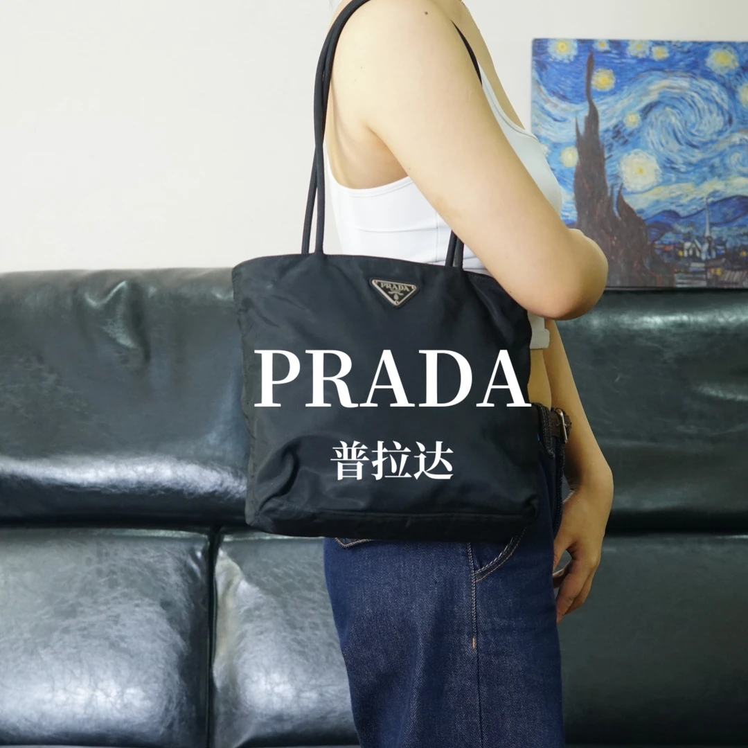 95新 Prada/普拉达 黑色降落伞单肩托特包/FYEE05630028/0028